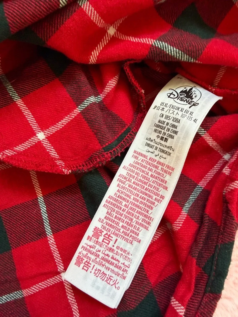 🎄Disney store Minnie Mouse plaid flannel holiday nightgown size XL GUC! - Picture 8 of 10